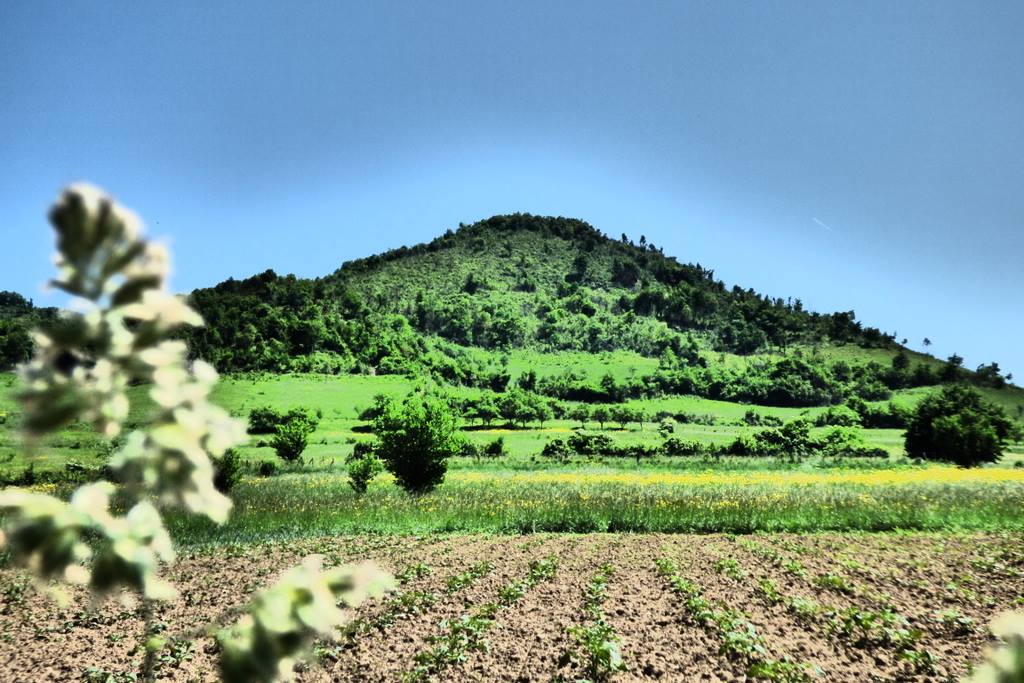 Piramide van de Maan (CC BY-SA 4.0 - Saša Nađfeji - wiki)