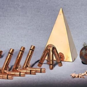 Massief koperen piramideset - Russisch